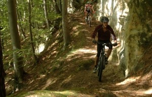 205_resized_1920_1024_95_52692d203083e_mtb-3-